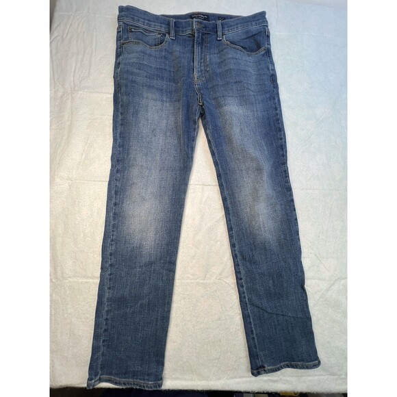 Lucky Brand Jeans Mens 32x30 Blue 223 Straight Fit Stretch Medium Wash Denim - Picture 9 of 13